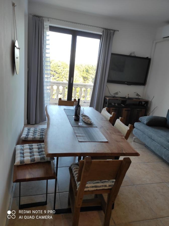 Ferienwohnung Galboka Nine Nerezine Exterior foto